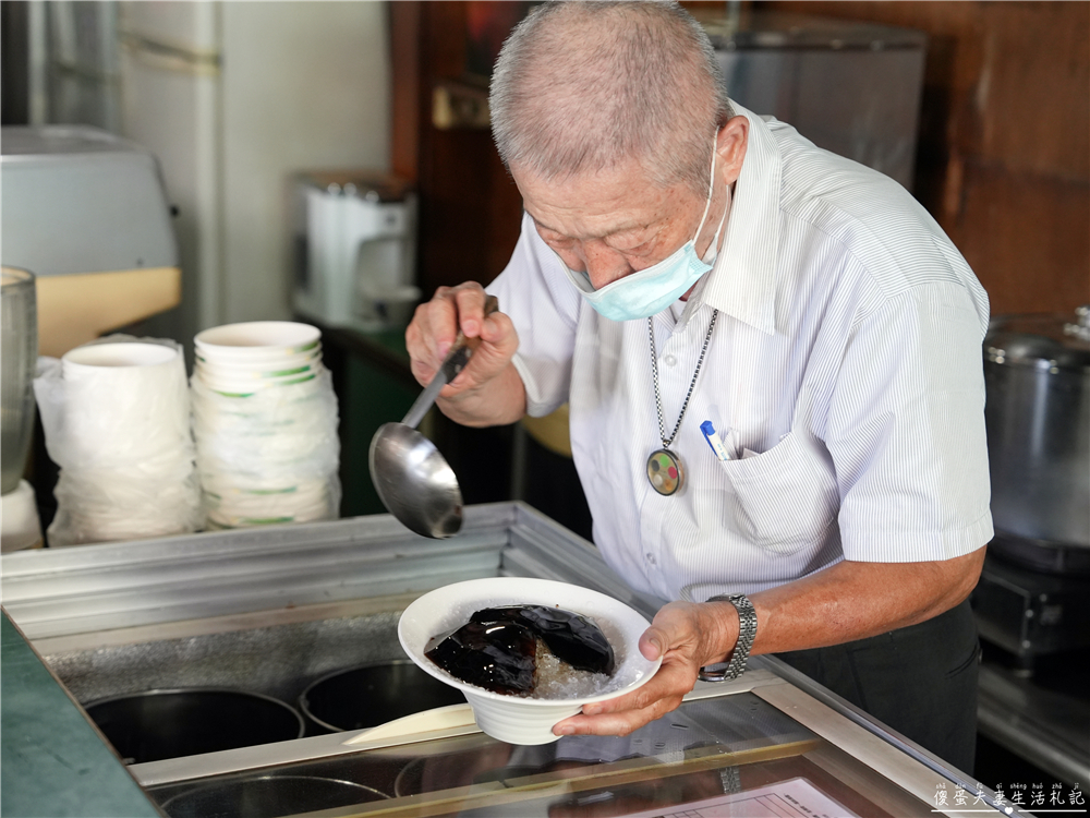 【台中西區。美食】『瑪啡坊凍圓傳奇』懷舊老店~簡單好吃的下午茶小點心~ @傻蛋夫妻生活札記