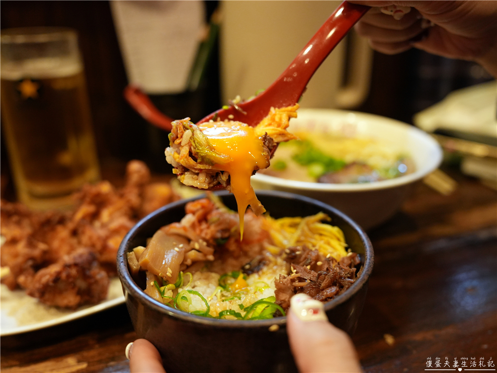 【日本大阪。美食】『紀州和歌山ラーメン きぶんや 道頓堀店 / Kibunya Dotombori』深夜還能吃到的平價美味拉麵！ @傻蛋夫妻生活札記