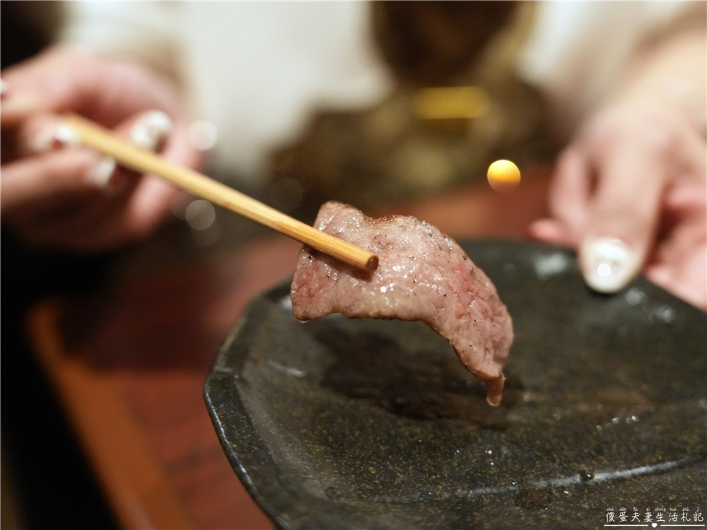 【日本京都。美食】『炭火焼肉つんく』黑毛和牛夯起來！近京都車站的黑毛和牛燒肉專門店！ @傻蛋夫妻生活札記