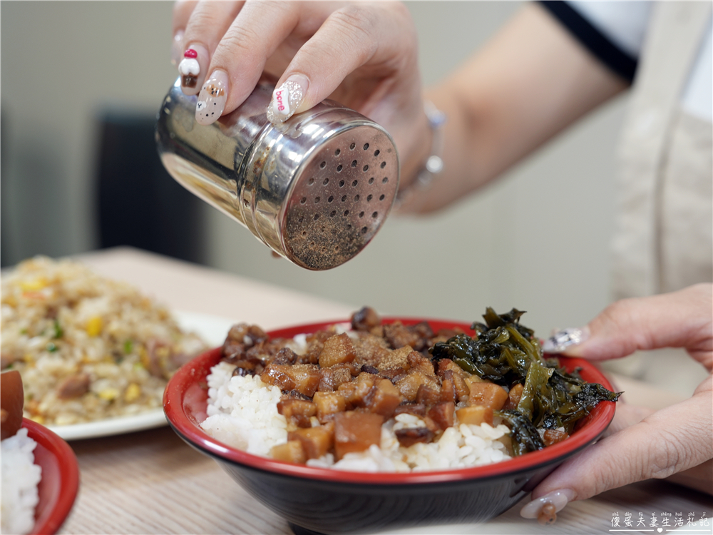 【台中太平。美食】『樹仔腳』最接地氣的古早味小吃！肥肥滷肉飯、爌肉飯大口吃！ @傻蛋夫妻生活札記