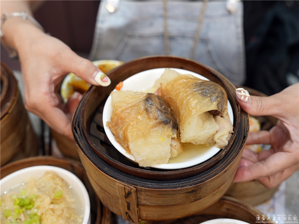 【香港油尖旺。美食】『一點心-太子店』人潮炸滿！太子超夯平價港點！ @傻蛋夫妻生活札記