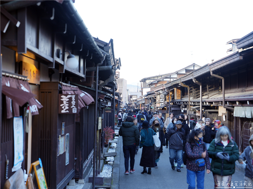 【日本岐阜。景點】『飛驒高山老街』走進江戶時代的時光旅行～享受飛驒小京都的唯美氛圍！ @傻蛋夫妻生活札記