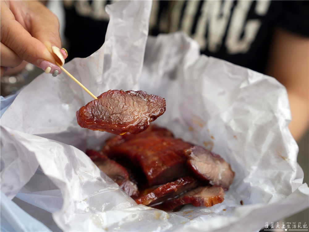 【香港東區。美食】『富輝燒臘飯店』簡單好吃又涮嘴！香港北角老字號傳統燒臘！ @傻蛋夫妻生活札記