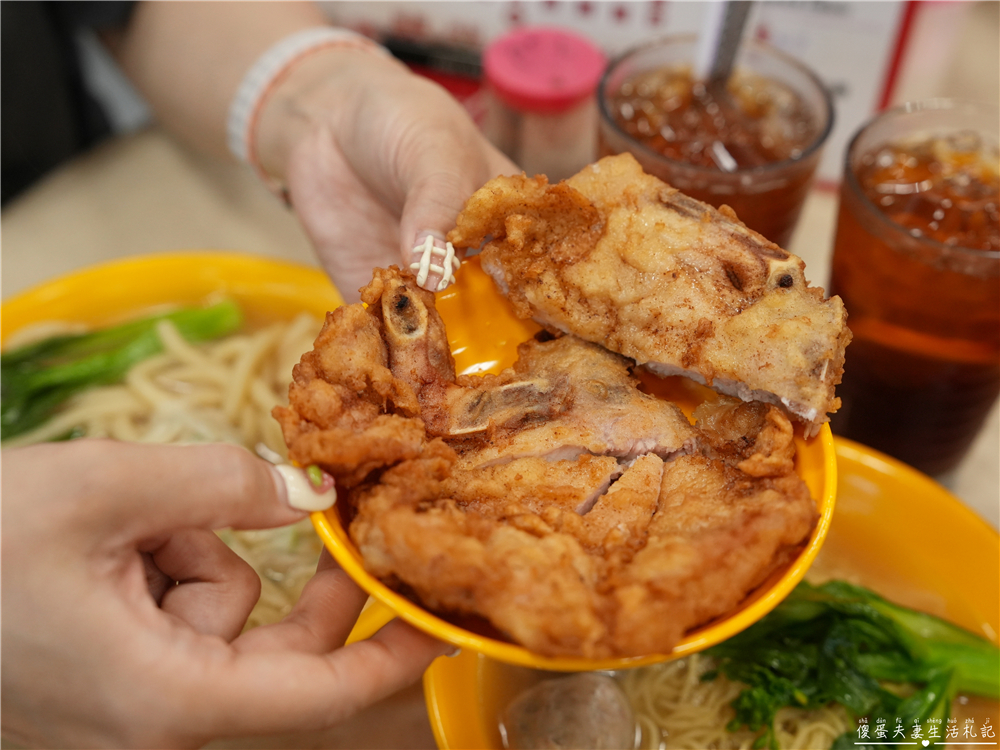 【香港大埔。美食】『東記上海麵』在地人帶路！大埔墟街市知名小吃！ @傻蛋夫妻生活札記