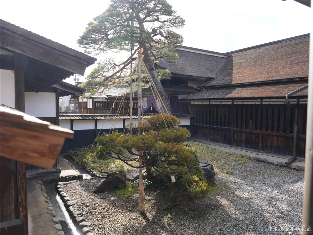 【日本岐阜。景點】『高山陣屋』飛驒高山觀光名勝！探訪江戶時代的歷史秘境~ @傻蛋夫妻生活札記