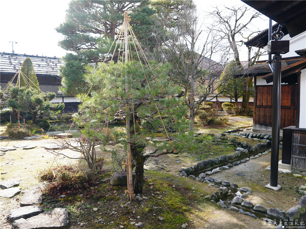 【日本岐阜。景點】『高山陣屋』飛驒高山觀光名勝！探訪江戶時代的歷史秘境~ @傻蛋夫妻生活札記