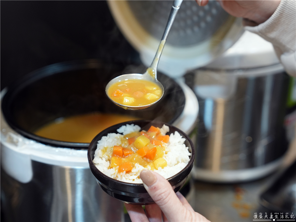 【苗栗市。美食】『億品鍋-苗栗店』高CP平價小火鍋！最低160元起！還有豐盛自助吧可以無限享用！ @傻蛋夫妻生活札記