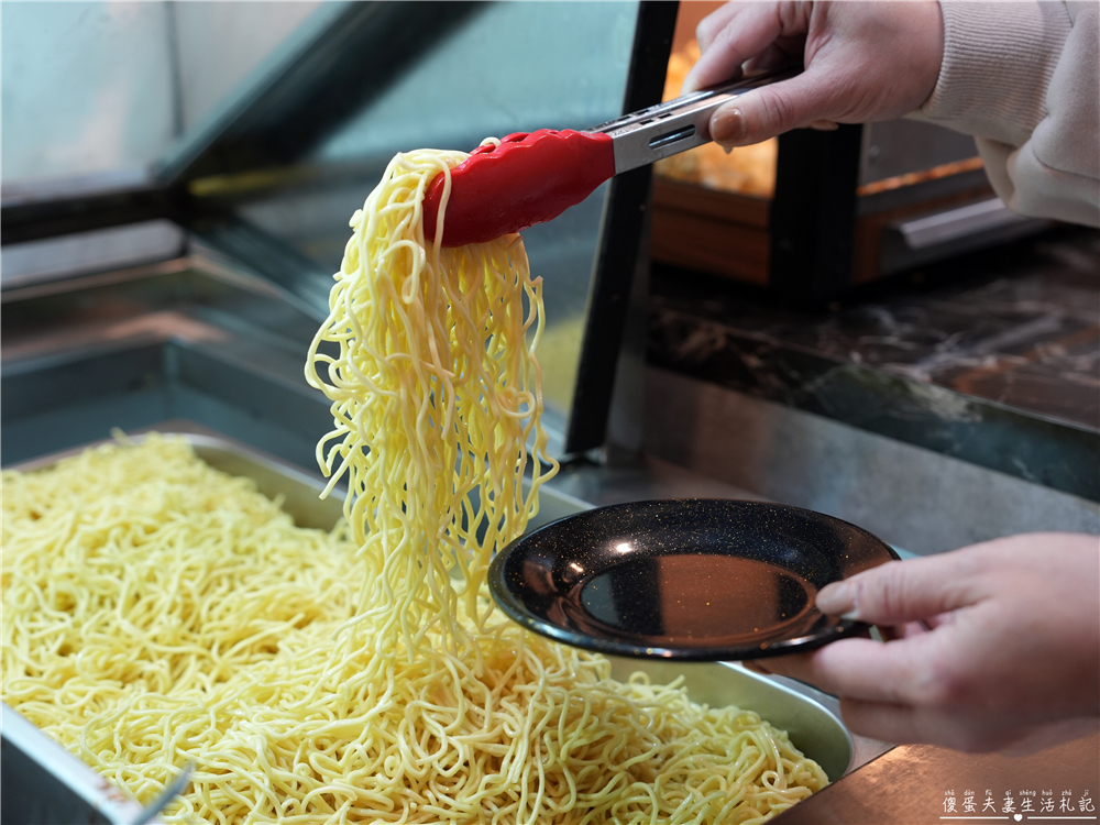 【苗栗市。美食】『億品鍋-苗栗店』高CP平價小火鍋！最低160元起！還有豐盛自助吧可以無限享用！ @傻蛋夫妻生活札記