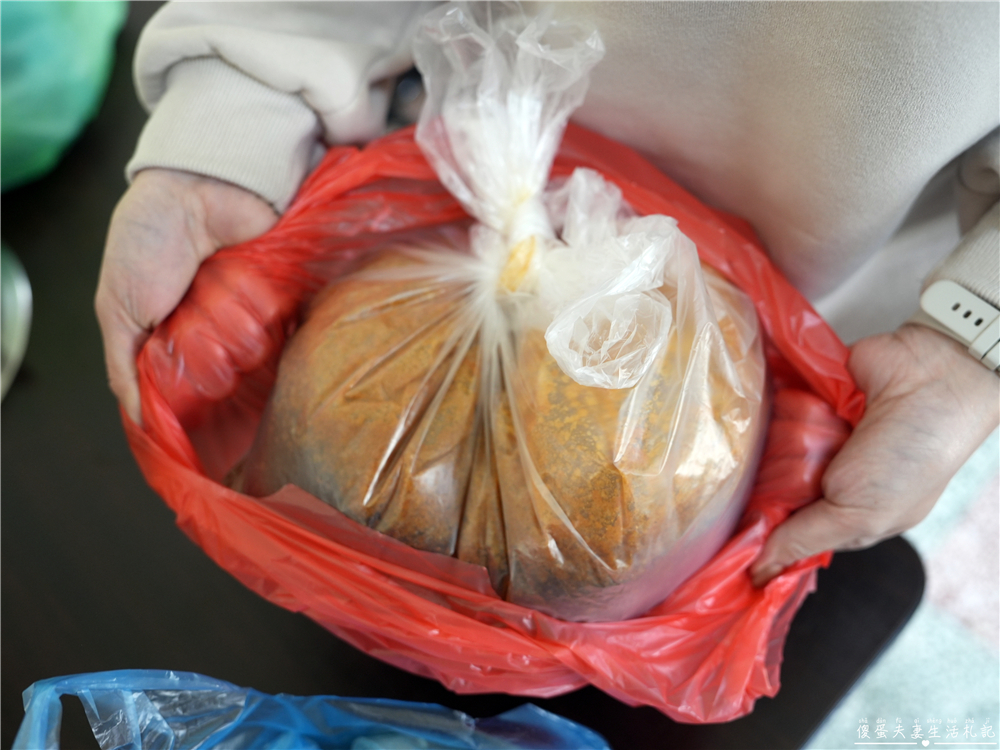 【苗栗後龍。美食】『老余牛家莊』霸氣登場！藏在田園郊區的大盆牛肉鍋上桌！ @傻蛋夫妻生活札記