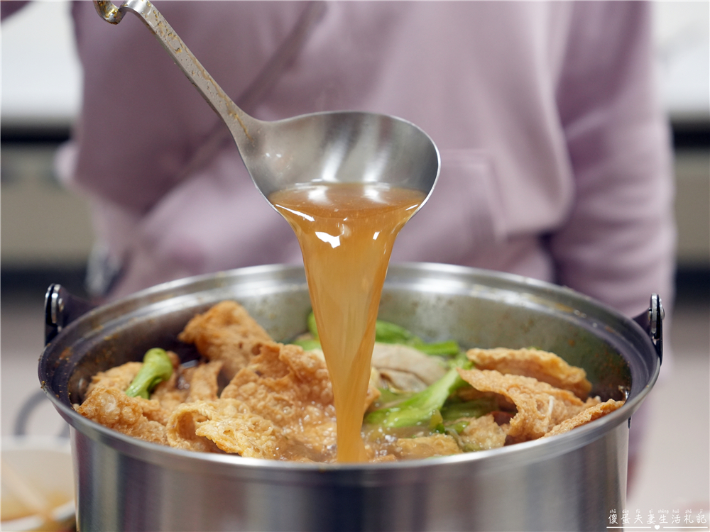 【苗栗後龍。美食】『老余牛家莊』霸氣登場！藏在田園郊區的大盆牛肉鍋上桌！ @傻蛋夫妻生活札記