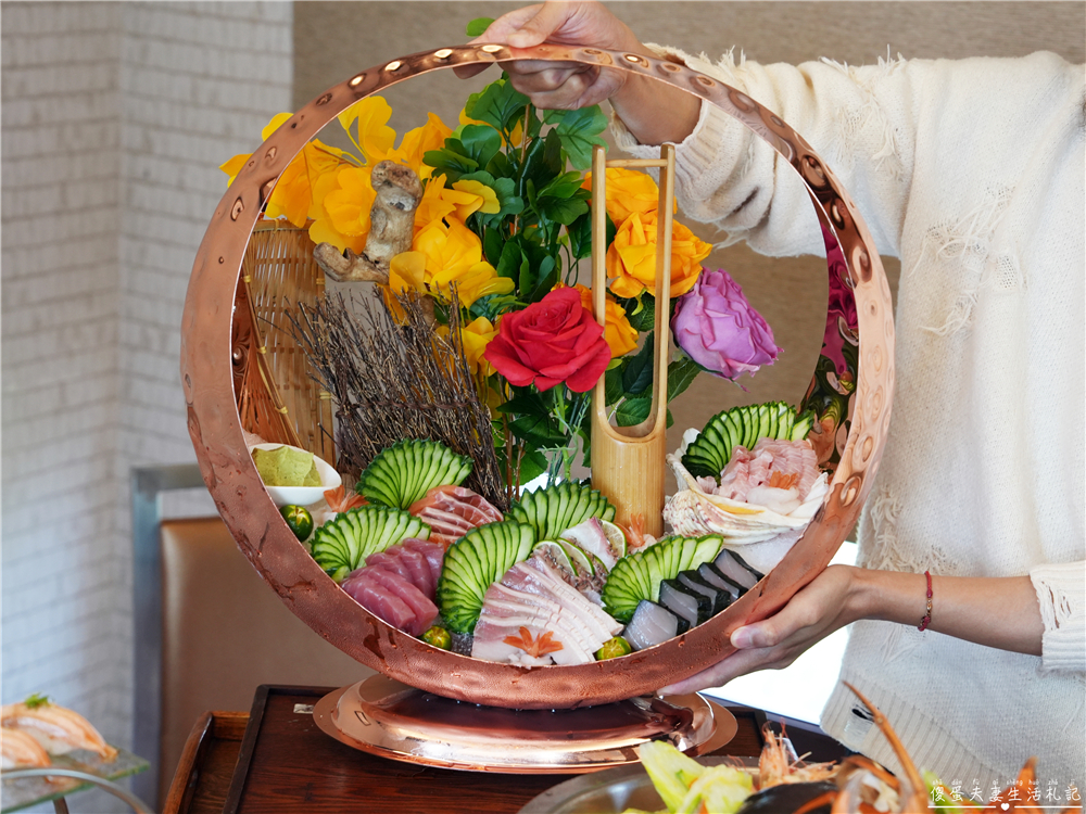 【苗栗頭份。美食】『千八料亭日式料理』唯美日式庭園餐廳！氣勢磅礡的無菜單合菜料理！ @傻蛋夫妻生活札記