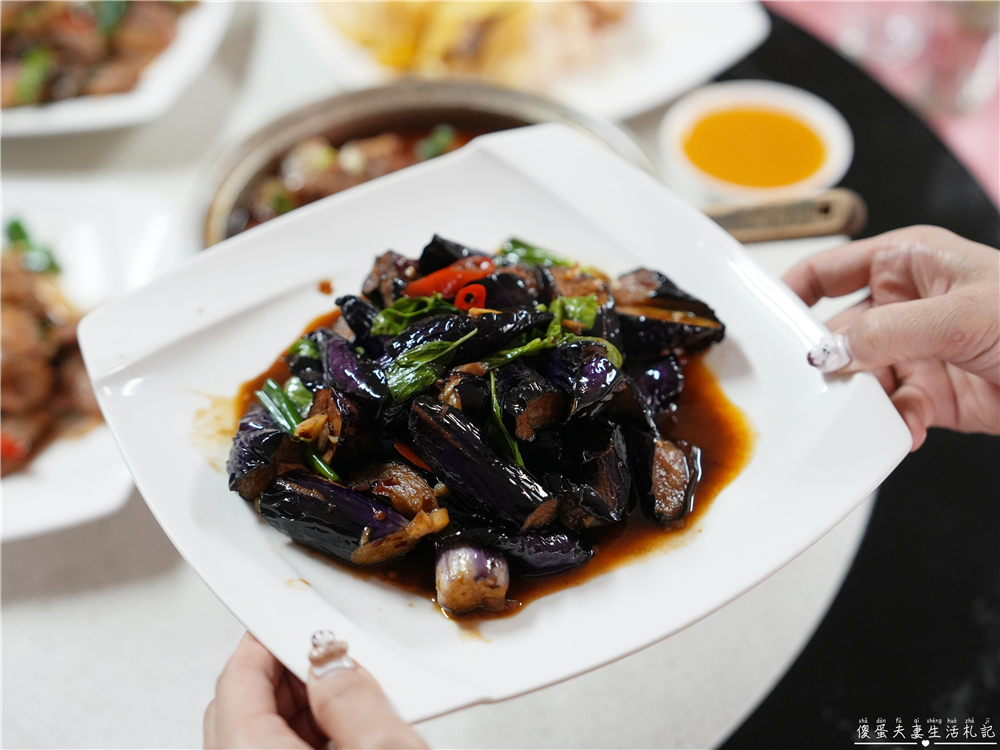 【苗栗市。美食】『將軍山土雞城』家常口味、份量實惠！貓狸山的樸實熱炒小店！ @傻蛋夫妻生活札記