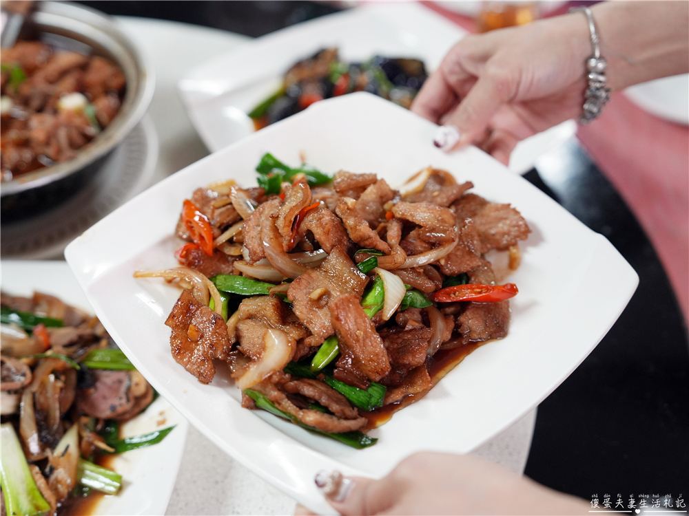 【苗栗市。美食】『將軍山土雞城』家常口味、份量實惠！貓狸山的樸實熱炒小店！ @傻蛋夫妻生活札記