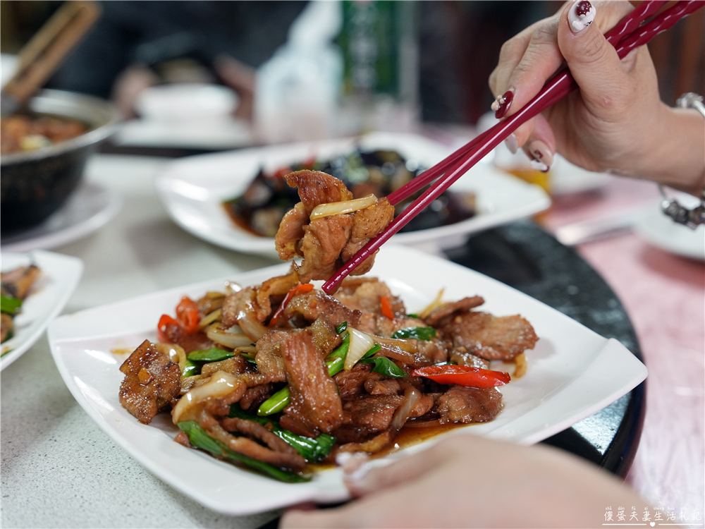 【苗栗市。美食】『將軍山土雞城』家常口味、份量實惠！貓狸山的樸實熱炒小店！ @傻蛋夫妻生活札記