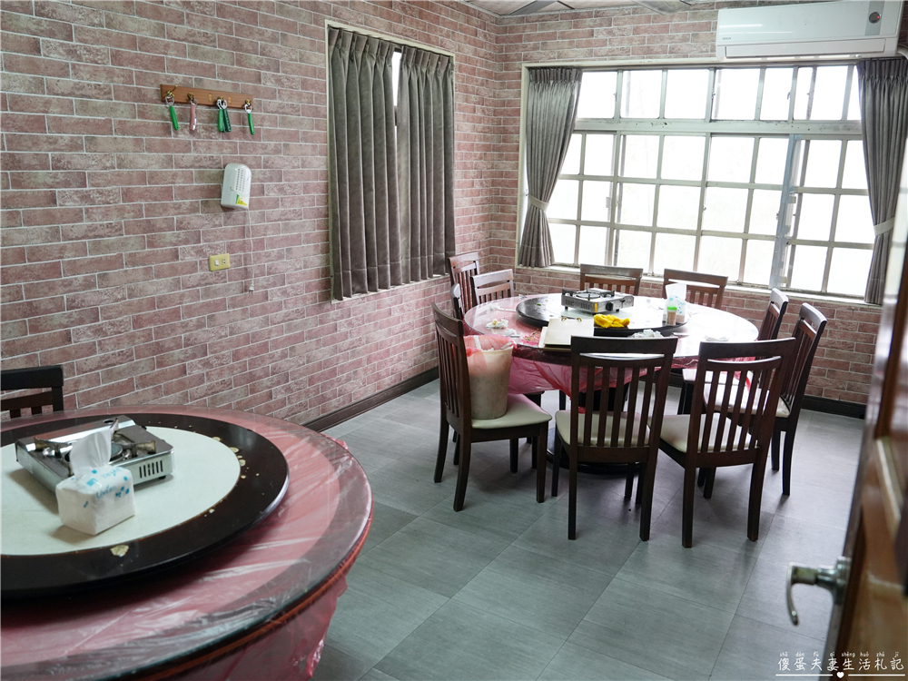 【苗栗市。美食】『將軍山土雞城』家常口味、份量實惠！貓狸山的樸實熱炒小店！ @傻蛋夫妻生活札記