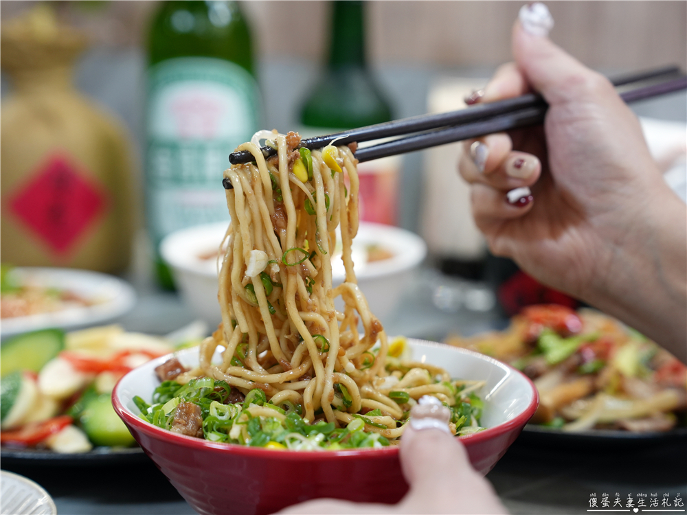 【台中西屯。美食】『烏竹樓OT Kitchen』逢甲最美台式餐廳！流心手切黑豚滷肉飯激推！ @傻蛋夫妻生活札記