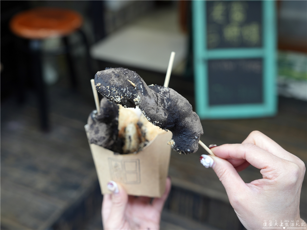 【台中北區。美食】『老窗白糖粿』可愛好吃可混搭！一中街的人氣散步小點心！ @傻蛋夫妻生活札記