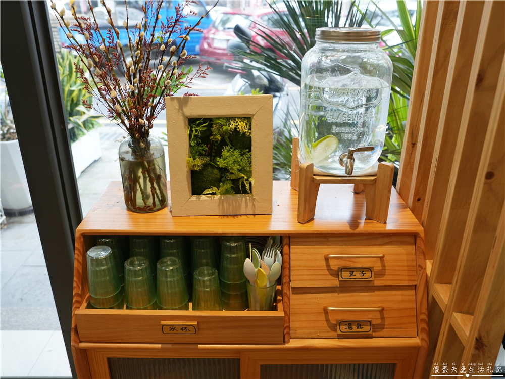 【苗栗市。美食】『波奇多 夏威夷輕食』爆好吃輕食！可客製餐點的超質感夏威夷輕食餐廳！店中店『義舍義式湯麵』同步登場~~ @傻蛋夫妻生活札記