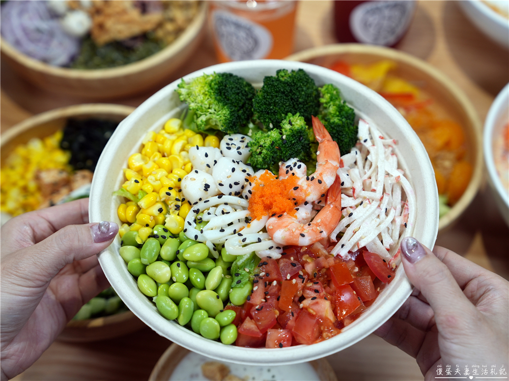 【苗栗市。美食】『波奇多 夏威夷輕食』爆好吃輕食！可客製餐點的超質感夏威夷輕食餐廳！店中店『義舍義式湯麵』同步登場~~ @傻蛋夫妻生活札記