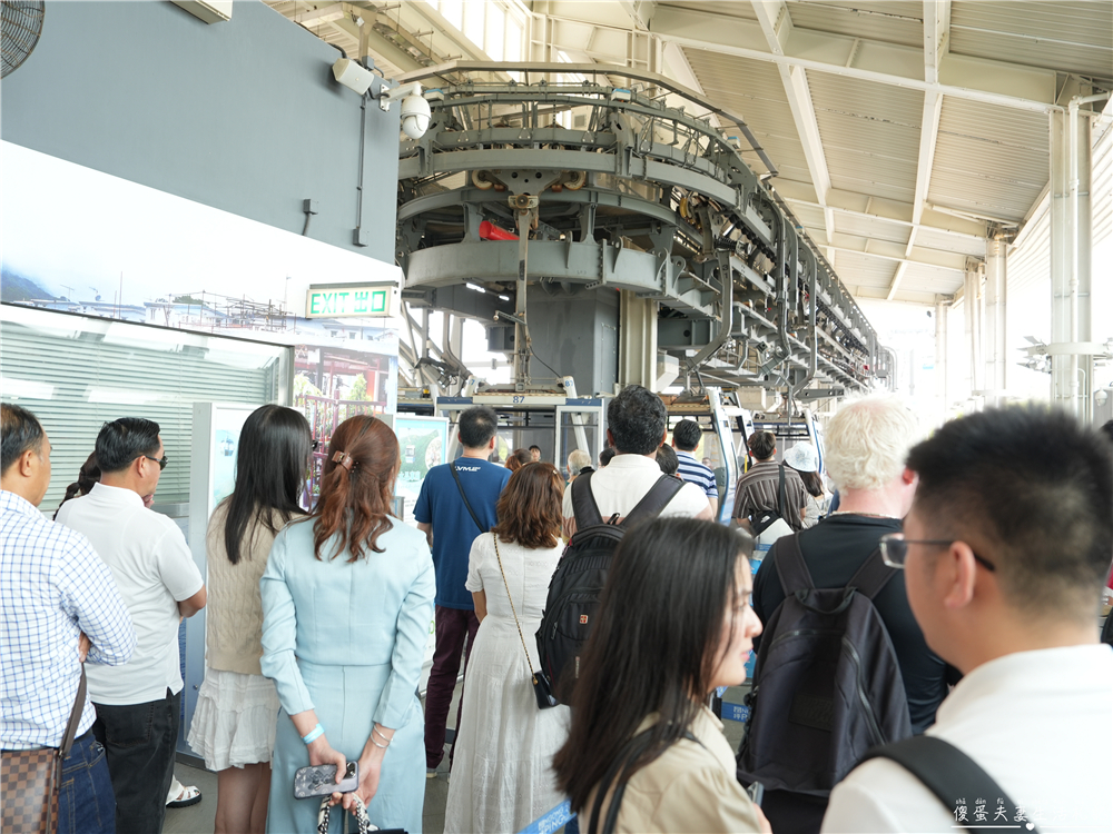 【香港離島區。景點】『昂坪360』大嶼山輕旅行！朝聖天壇大佛~穿越雲端從繁華到靜謐，俯瞰香港的另一種美！ @傻蛋夫妻生活札記