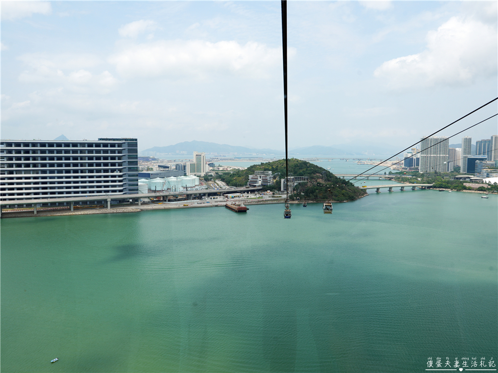 【香港離島區。景點】『昂坪360』大嶼山輕旅行！朝聖天壇大佛~穿越雲端從繁華到靜謐，俯瞰香港的另一種美！ @傻蛋夫妻生活札記