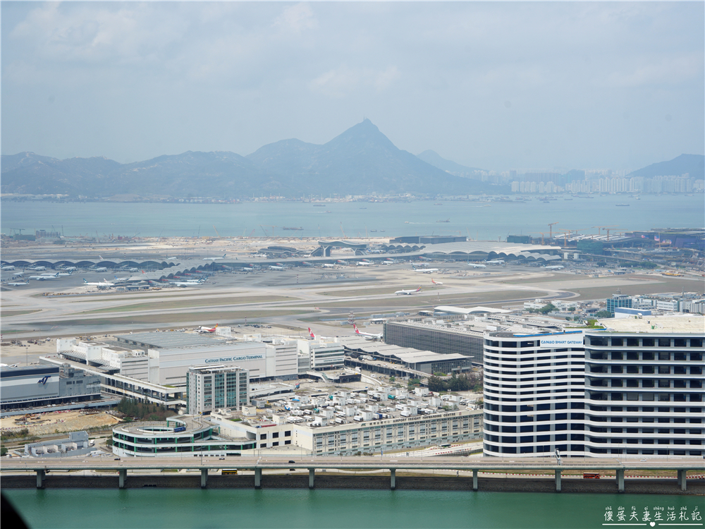 【香港離島區。景點】『昂坪360』大嶼山輕旅行！朝聖天壇大佛~穿越雲端從繁華到靜謐，俯瞰香港的另一種美！ @傻蛋夫妻生活札記