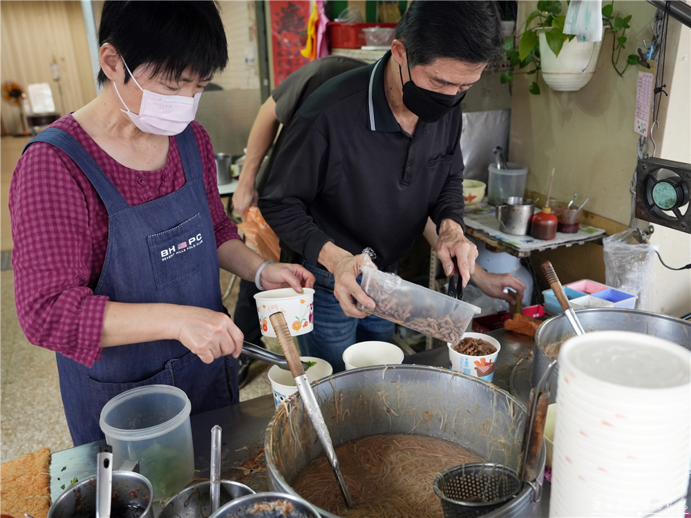 【台中第五市場。懶人包】15家經典美食小吃蒐集!老台中的口袋名單!第五市場就醬吃~~ @傻蛋夫妻生活札記 【台中第五市場。懶人包】15家經典美食小吃蒐集!老台中的口袋名單!第五市場就醬吃~~ @傻蛋夫妻生活札記