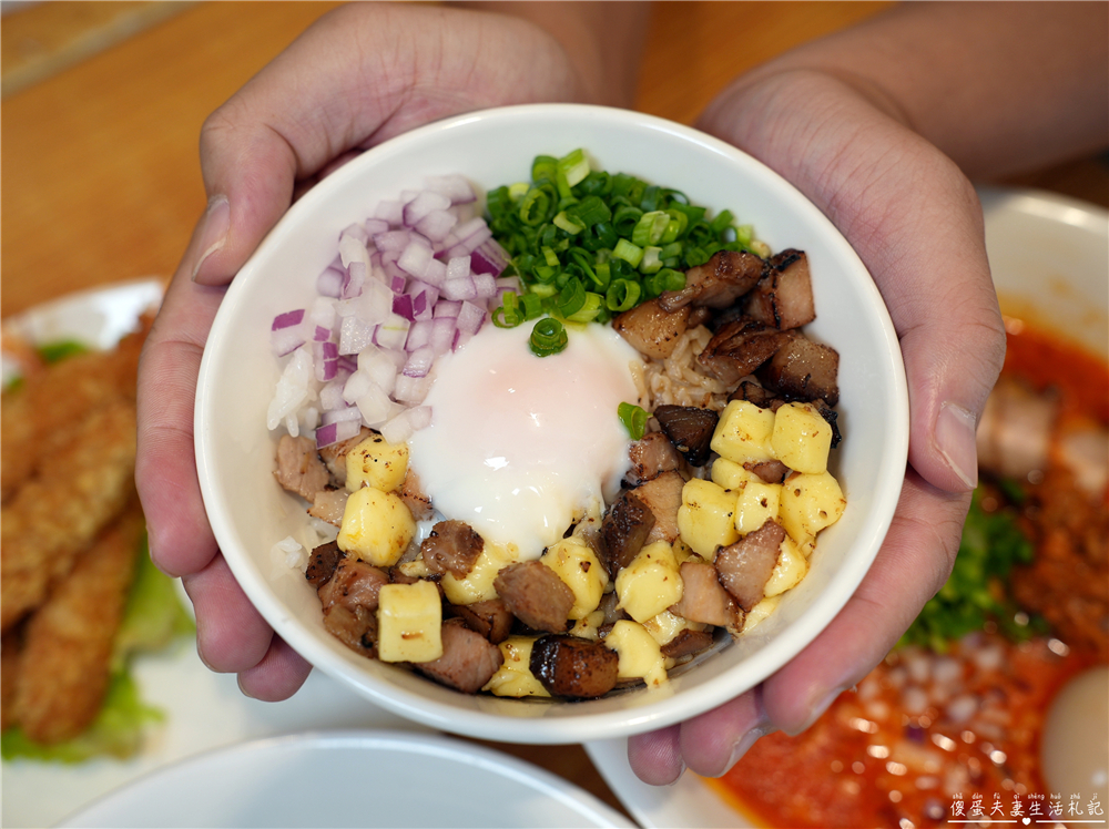 【桃園中壢。美食】『川勝家拉麵』濃香涮嘴！口味、麵條可客制的拉麵專賣店！ @傻蛋夫妻生活札記