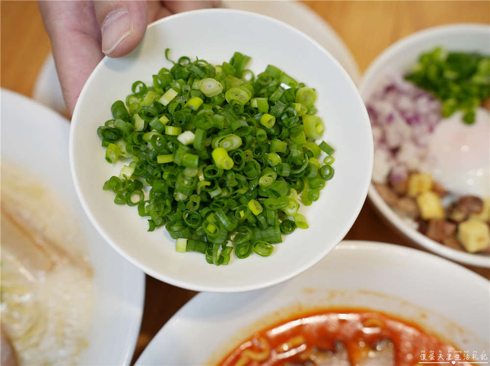 【桃園中壢。美食】『川勝家拉麵』濃香涮嘴！口味、麵條可客制的拉麵專賣店！ @傻蛋夫妻生活札記