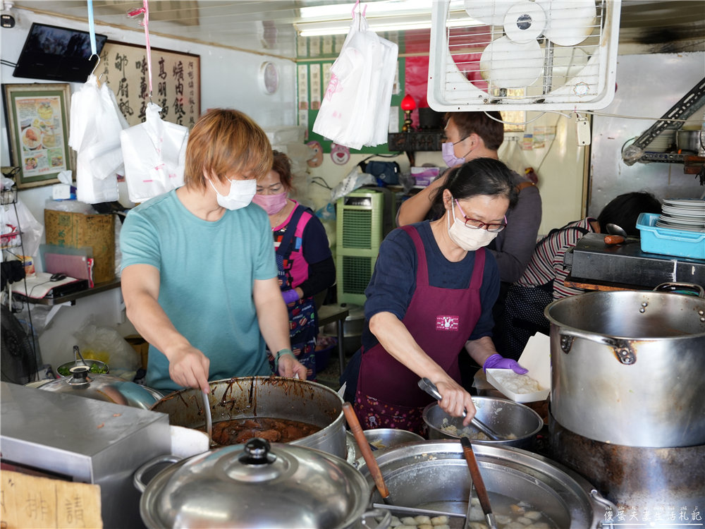 【台中第五市場。懶人包】15家經典美食小吃蒐集！老台中的口袋名單！第五市場就醬吃~~ @傻蛋夫妻生活札記