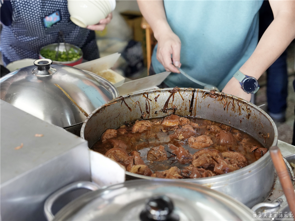 【台中第五市場。懶人包】15家經典美食小吃蒐集！老台中的口袋名單！第五市場就醬吃~~ @傻蛋夫妻生活札記