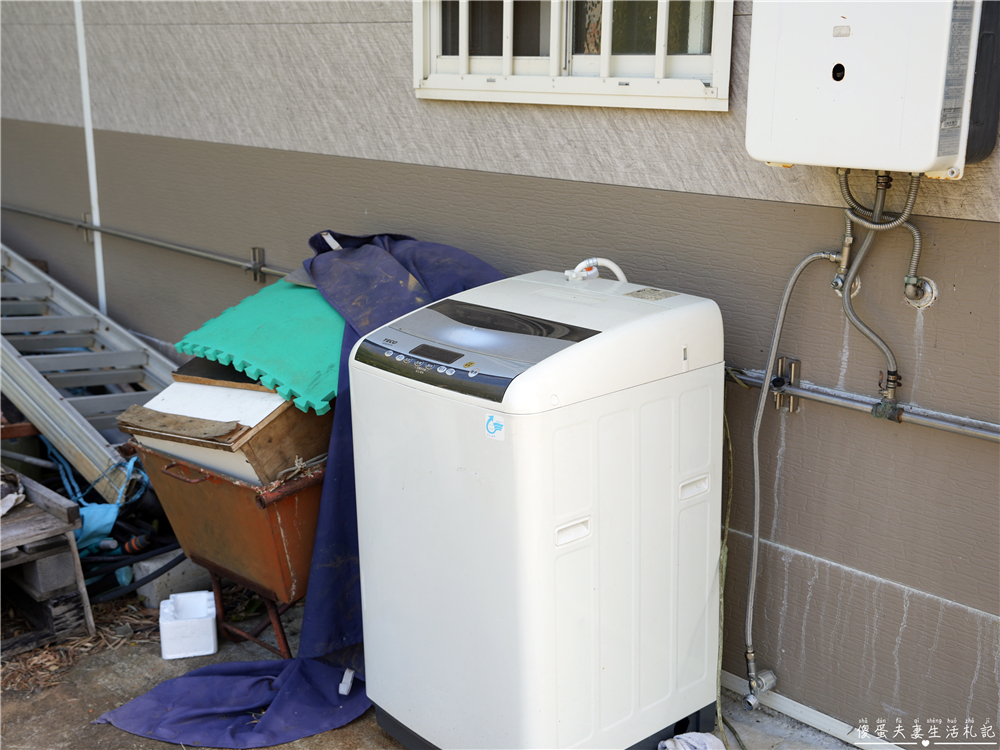 【苗栗頭屋。露營】『微時光露營園區』舒服遼闊！有大草皮與優美夜景的簡單露營區！ @傻蛋夫妻生活札記