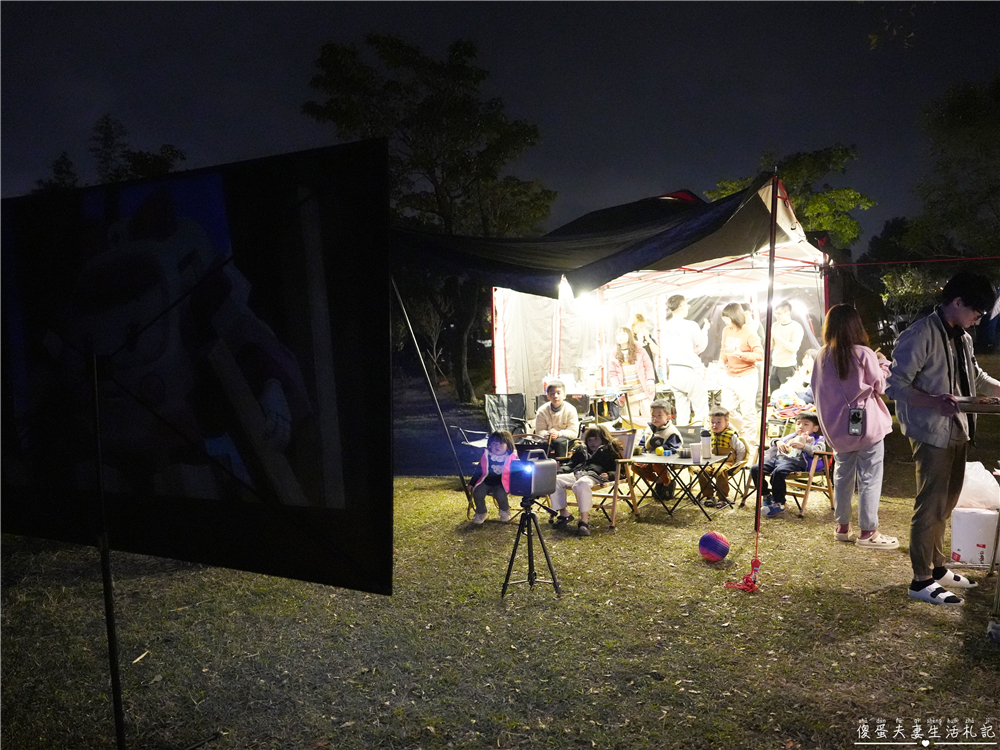 【苗栗頭屋。露營】『微時光露營園區』舒服遼闊!有大草皮與優美夜景的簡單露營區! @傻蛋夫妻生活札記 【苗栗頭屋。露營】『微時光露營園區』舒服遼闊!有大草皮與優美夜景的簡單露營區! @傻蛋夫妻生活札記