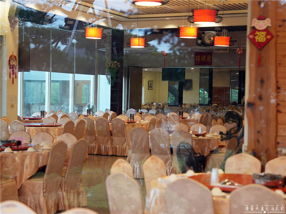 【苗栗公館。美食】『蘭庭農莊花園餐廳』菜品大氣豐盛！苗栗超人氣老字號景觀餐廳！ @傻蛋夫妻生活札記