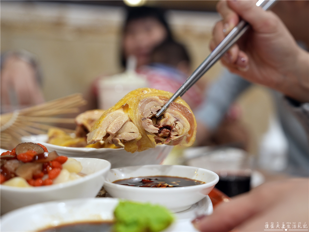 【苗栗公館。美食】『蘭庭農莊花園餐廳』菜品大氣豐盛！苗栗超人氣老字號景觀餐廳！ @傻蛋夫妻生活札記