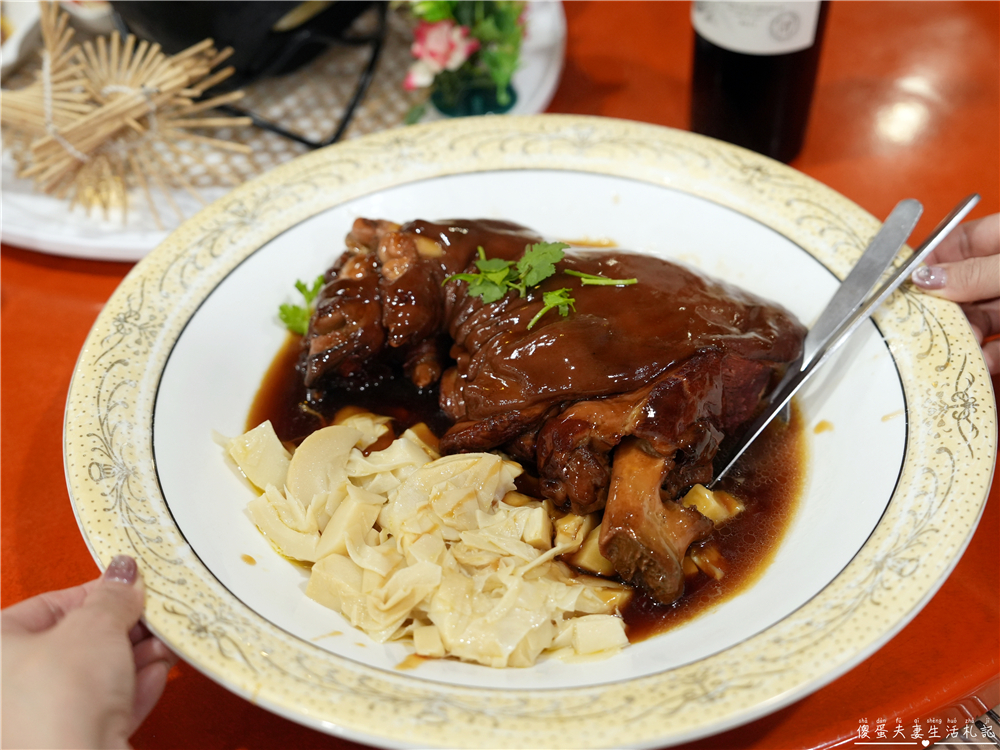 【苗栗公館。美食】『蘭庭農莊花園餐廳』菜品大氣豐盛！苗栗超人氣老字號景觀餐廳！ @傻蛋夫妻生活札記