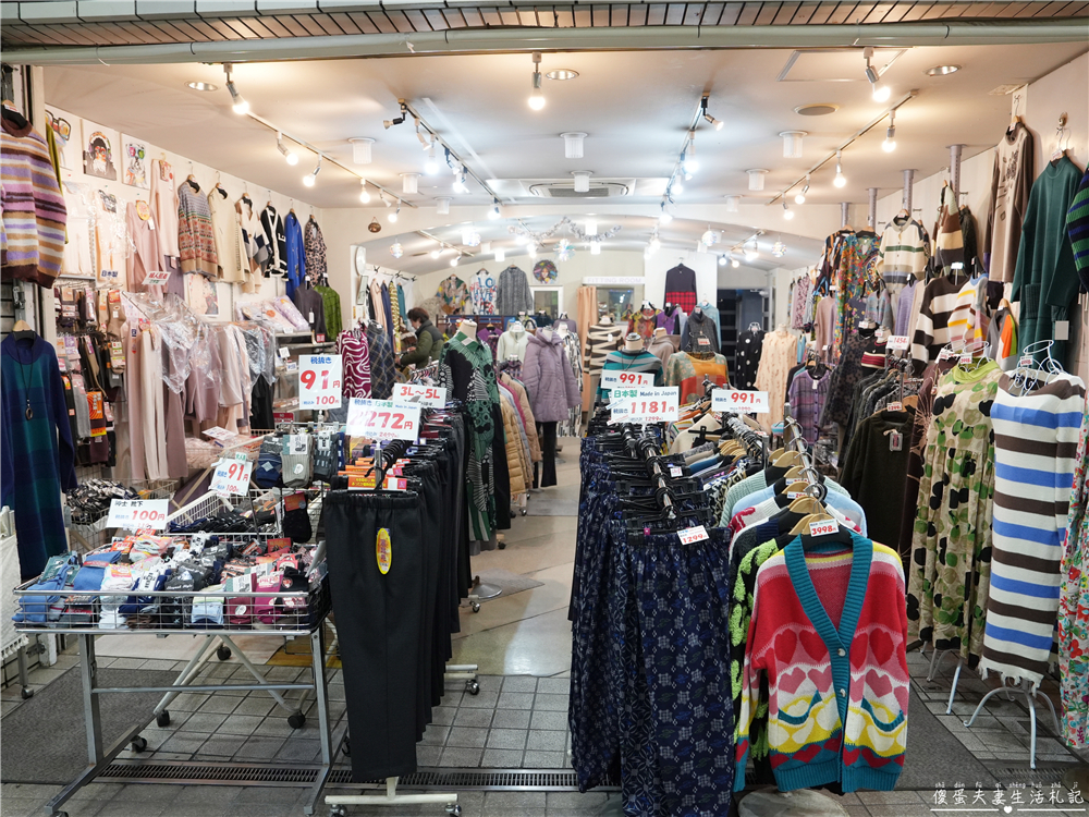 【日本奈良。彙集】『奈良一日遊』奈良公園餵鹿、探訪世界遺產東大寺與餅飯殿町的美食探索行程！ @傻蛋夫妻生活札記