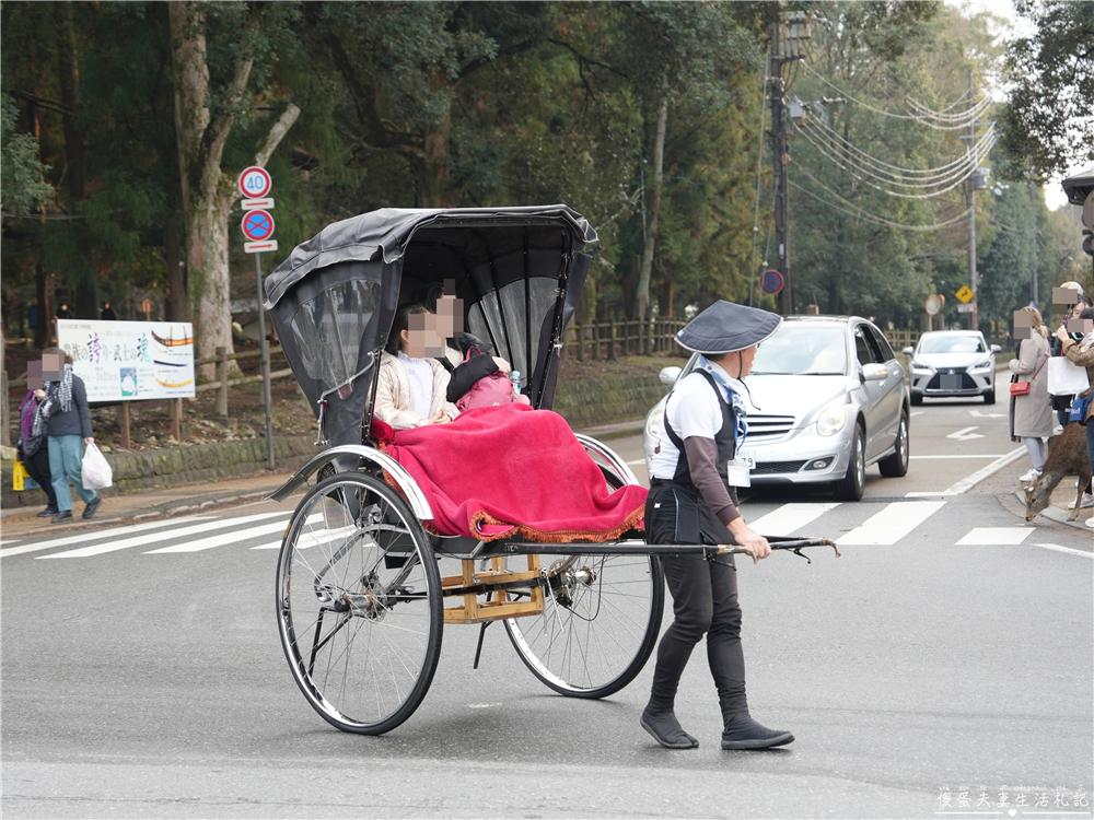 【日本奈良。彙集】『奈良一日遊』奈良公園餵鹿、探訪世界遺產東大寺與餅飯殿町的美食探索行程！ @傻蛋夫妻生活札記