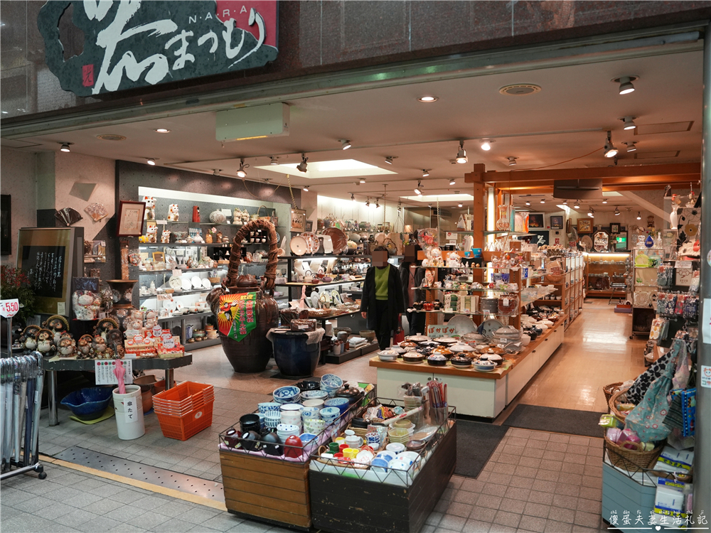 【日本奈良。彙集】『奈良一日遊』奈良公園餵鹿、探訪世界遺產東大寺與餅飯殿町的美食探索行程！ @傻蛋夫妻生活札記