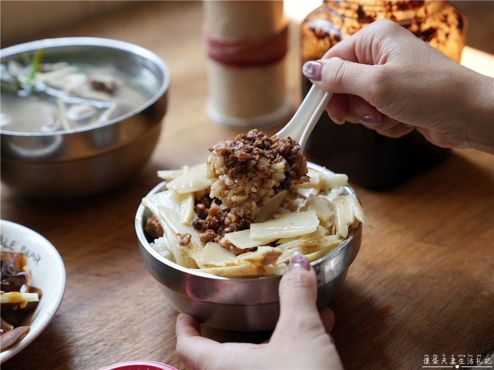 【苗栗頭份。美食】『永安街豬雜麵』在地激推！大份量的高CP值超猛豬雜麵！ @傻蛋夫妻生活札記