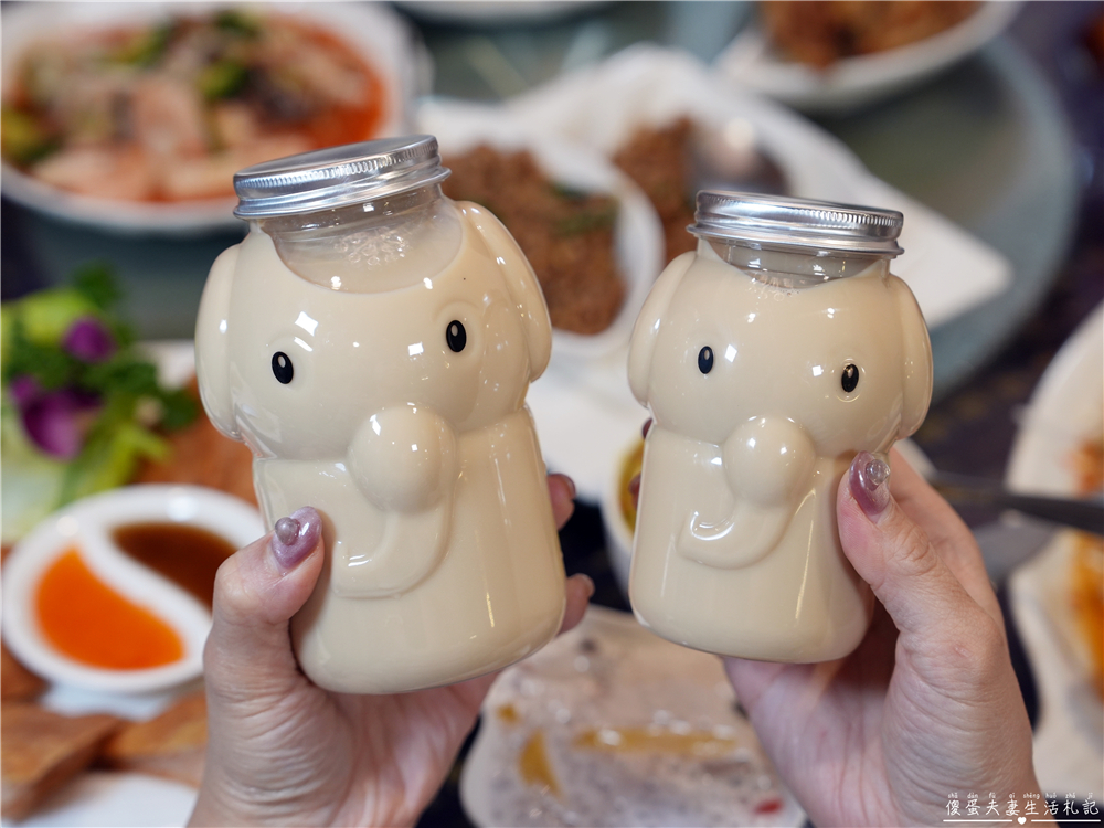 【台中西區。美食】『曼谷皇朝泰式料理』口味好吃，免服務費~套餐、合菜再享九折優惠！擁有大型私人包廂的台中老字號泰式料理！ @傻蛋夫妻生活札記