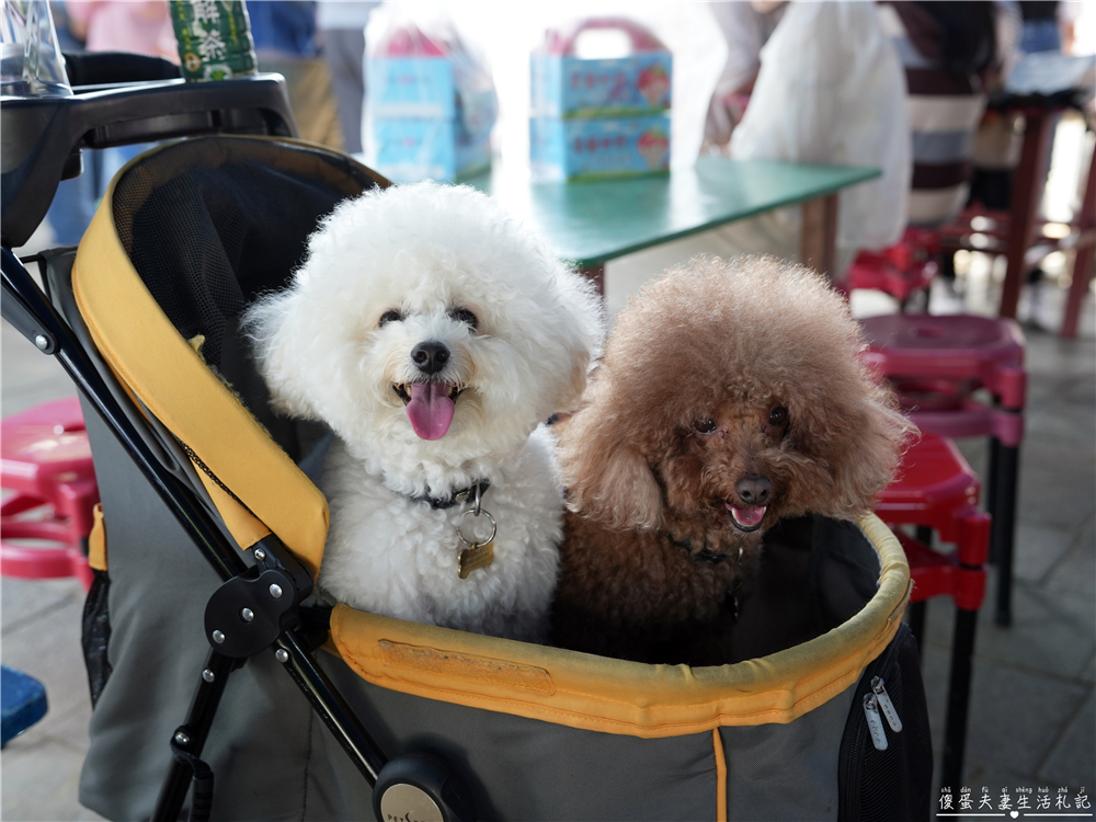 【台中潭子。景點】『草莓世界』不用跑苗栗！台中也有超大型草莓園！ @傻蛋夫妻生活札記
