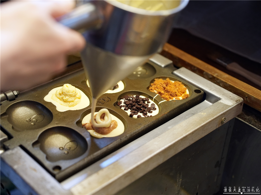 【苗栗竹南。美食】『小貓。微甜』平日下午限定！口味多元的可愛雞蛋糕~~ @傻蛋夫妻生活札記