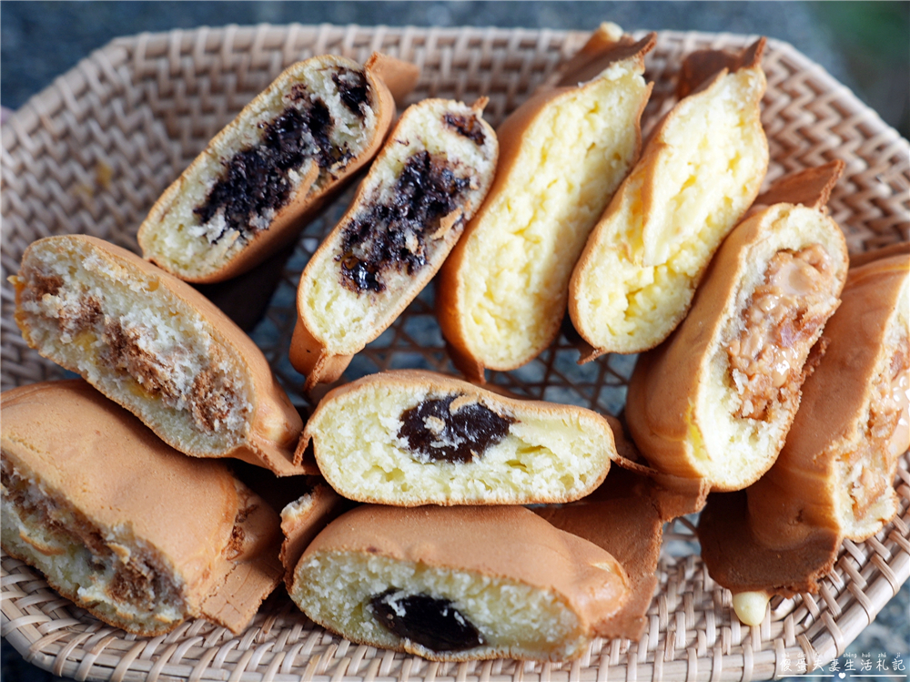 【苗栗竹南。美食】『小貓。微甜』平日下午限定！口味多元的可愛雞蛋糕~~ @傻蛋夫妻生活札記