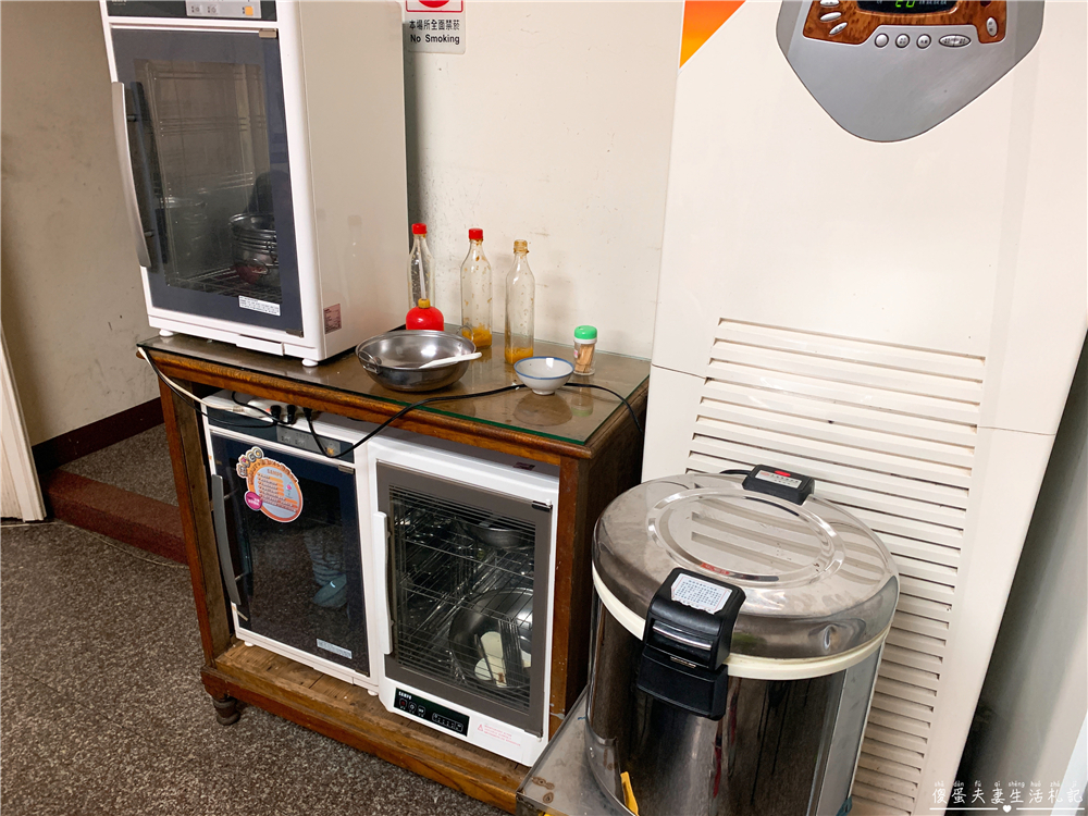 【苗栗市。美食】『一級棒鵝肉小吃店』重口味高人氣熱炒店！小酌、聚餐的好選擇！ @傻蛋夫妻生活札記