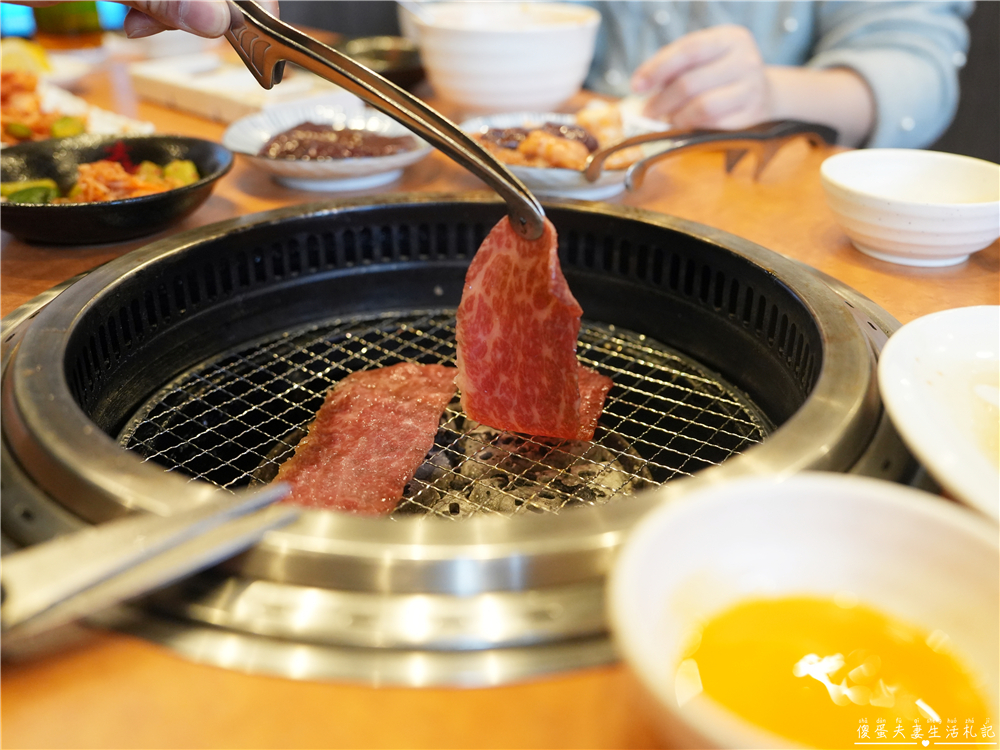 【日本千葉。美食】『燒肉DINING大和-木更津金田店』連鎖平價燒肉！木更津OUTLET血拼後來大啖一波！ @傻蛋夫妻生活札記