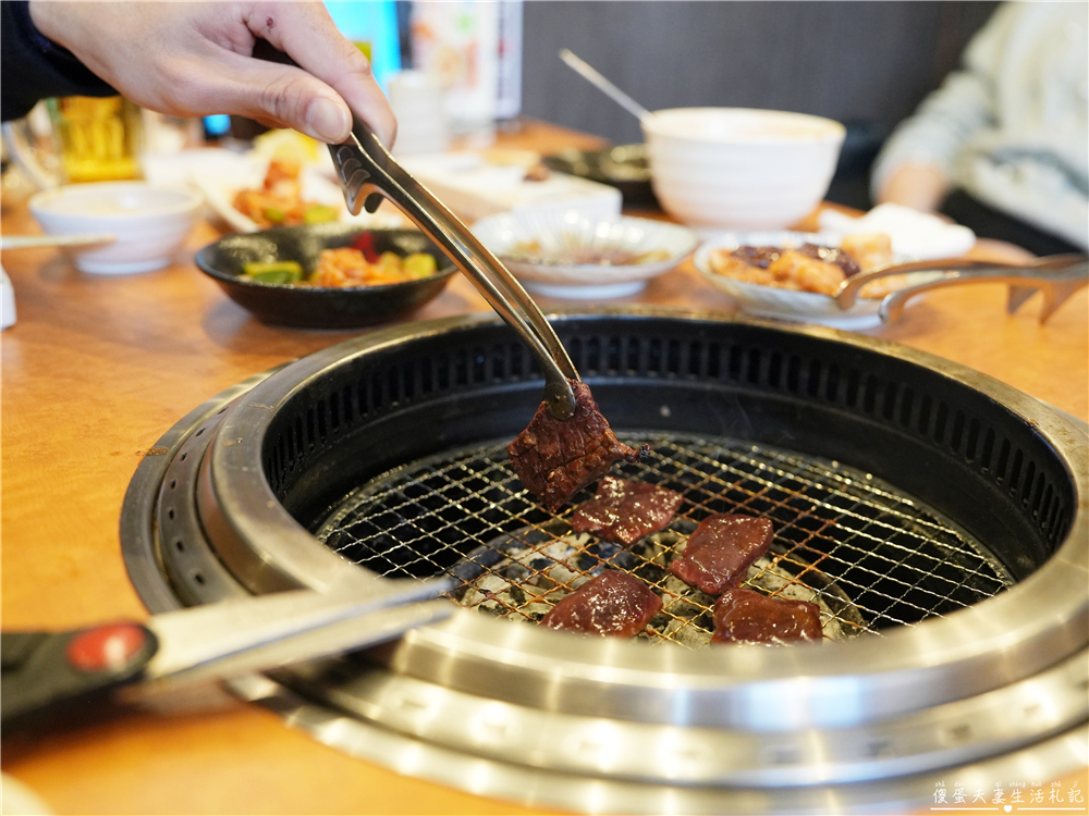 【日本千葉。美食】『燒肉DINING大和-木更津金田店』連鎖平價燒肉！木更津OUTLET血拼後來大啖一波！ @傻蛋夫妻生活札記