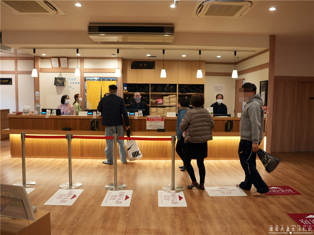 【日本千葉】『成田空港温泉 空の湯』成田機場旁的放鬆秘境！泡湯、賞飛機、住膠囊旅館一次滿足！ @傻蛋夫妻生活札記