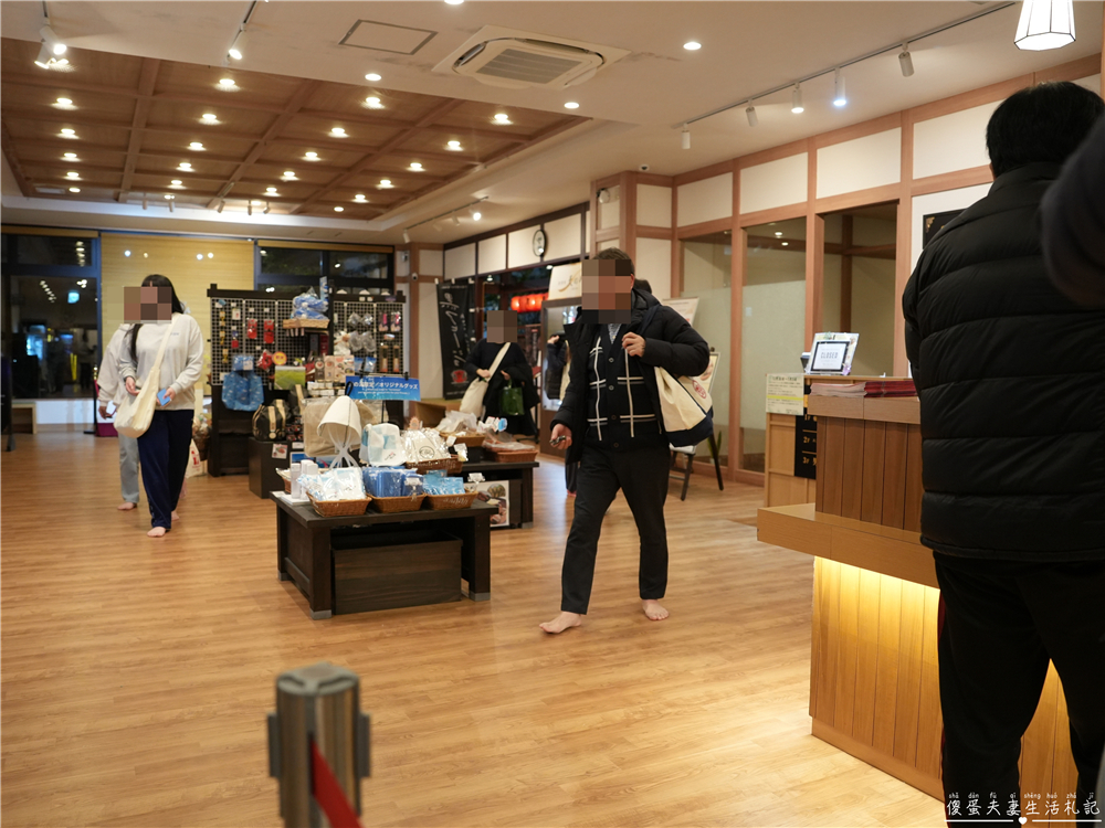 【日本千葉】『成田空港温泉 空の湯』成田機場旁的放鬆秘境！泡湯、賞飛機、住膠囊旅館一次滿足！ @傻蛋夫妻生活札記