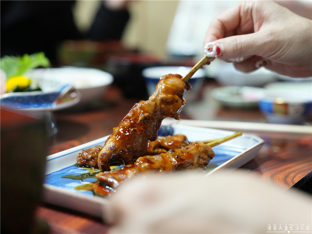 【日本千葉。美食】『近江屋』百年炭火鰻魚飯老舖！成田山表參道的職人滋味~ @傻蛋夫妻生活札記